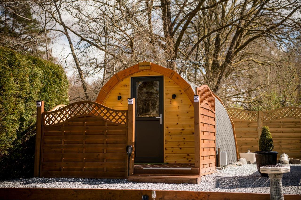 Highland & Transylvania Glamping Pods ロイブリッジ エクステリア 写真